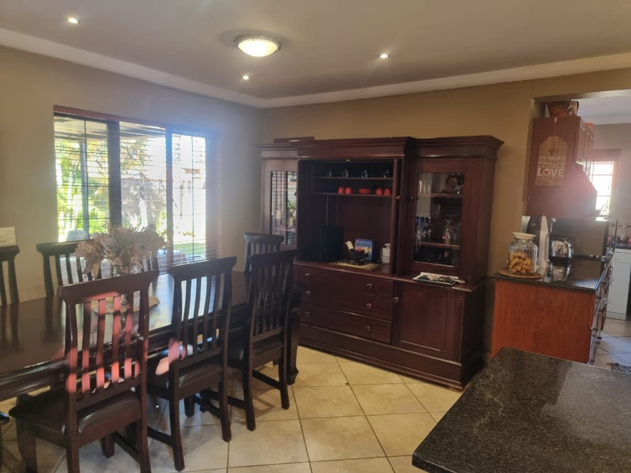 3 Bedroom Property for Sale in Waterval East North West